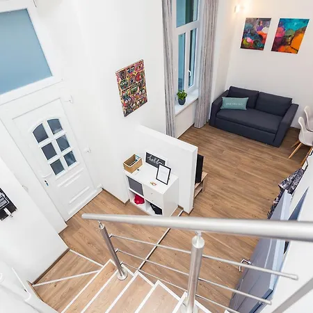 דירה Kameleon Loft